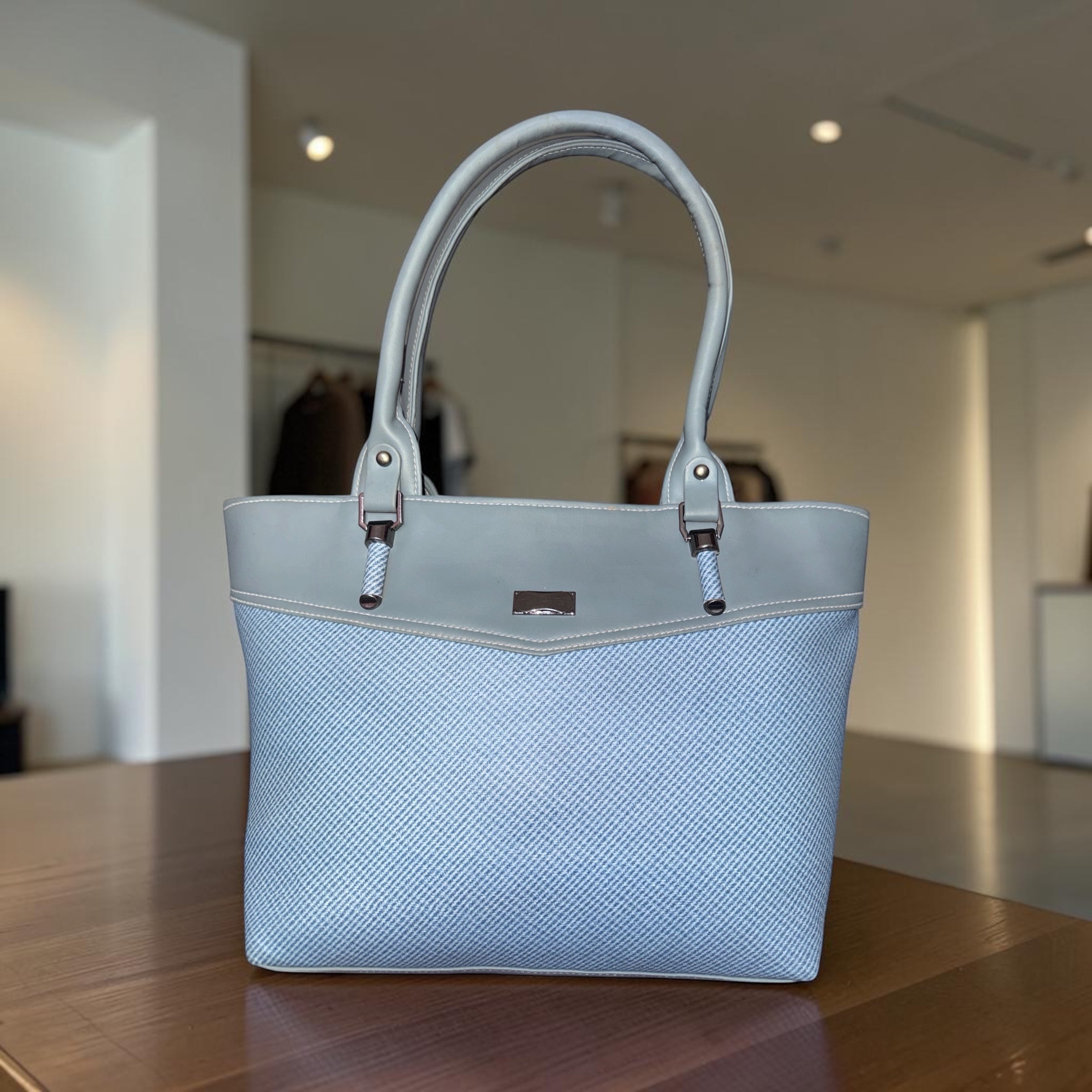 WOMEN SKY BLUE PU LEATHER MULTI-COMPARTMENTS HAND BAG