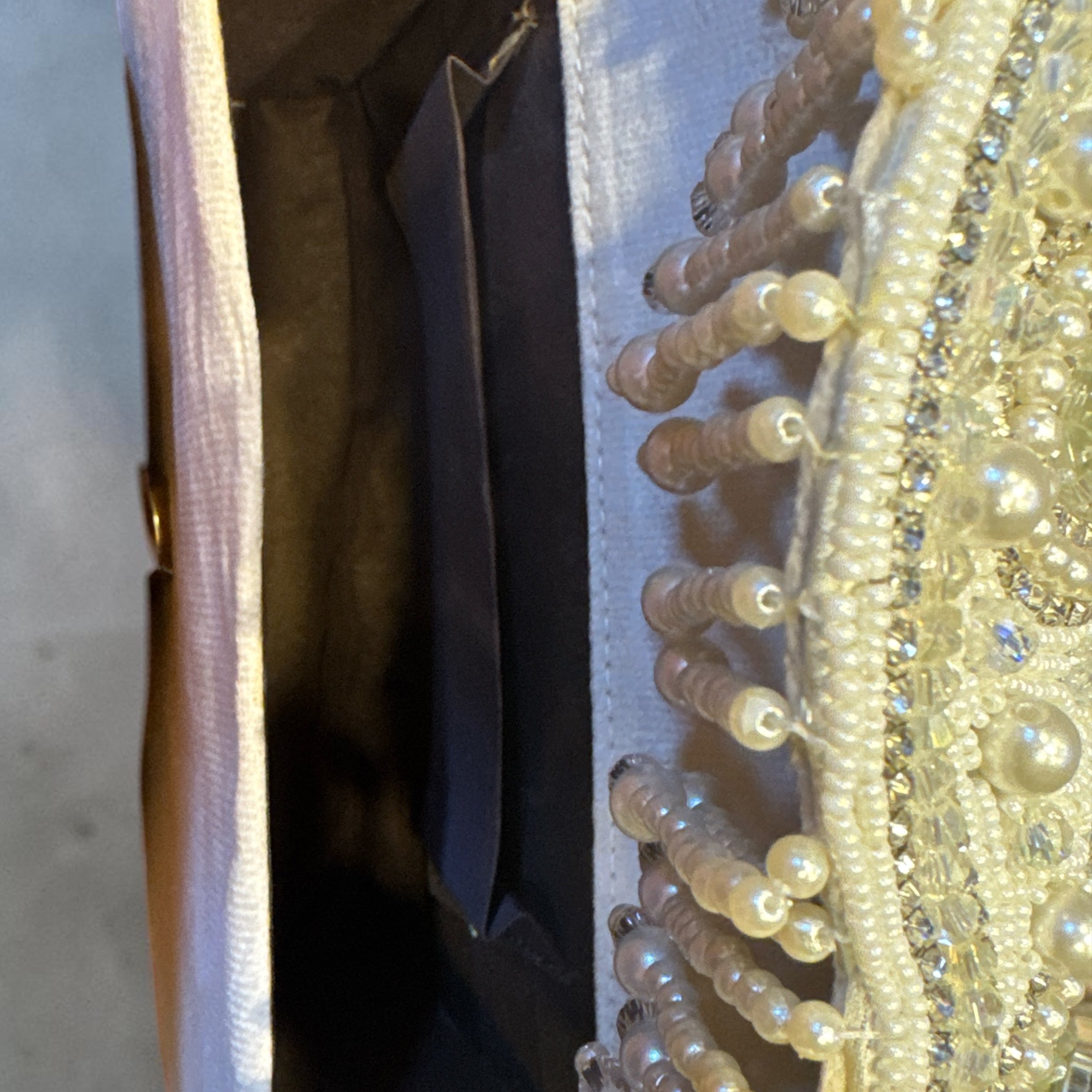 HIM & HER LUXE PEARLS WORKED TASSEL HANDBAG